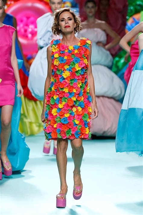 agatha ruiz dela prada joven|agatha ruiz de la prada ss18.